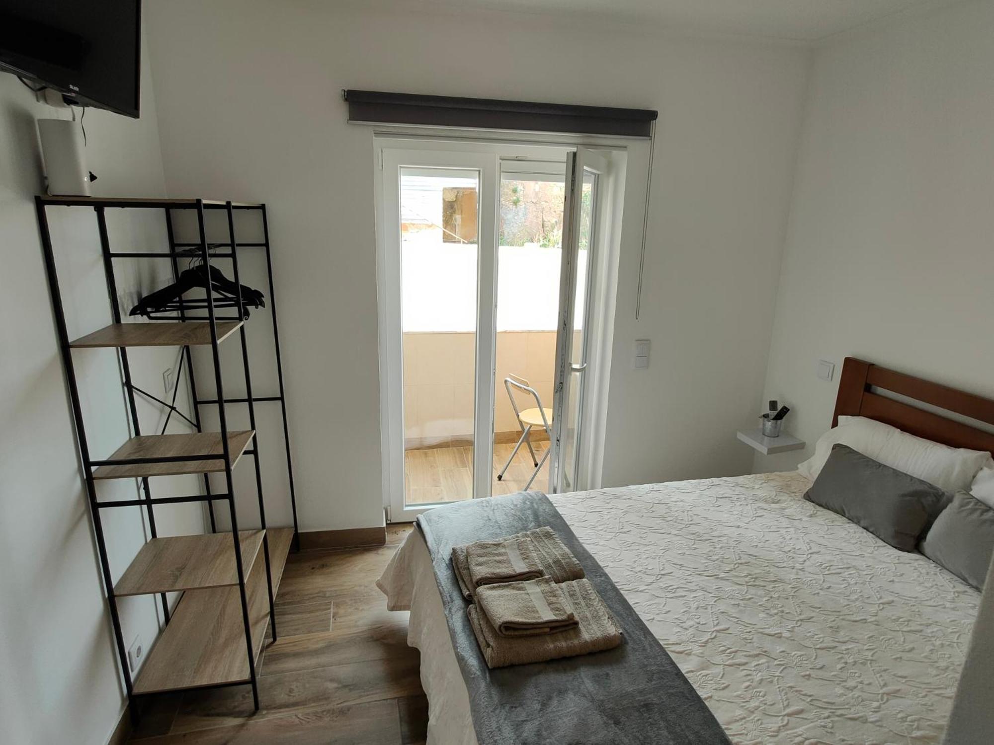 Casa Da Avo - City Center - Private Bedrooms Lagos Oda fotoğraf