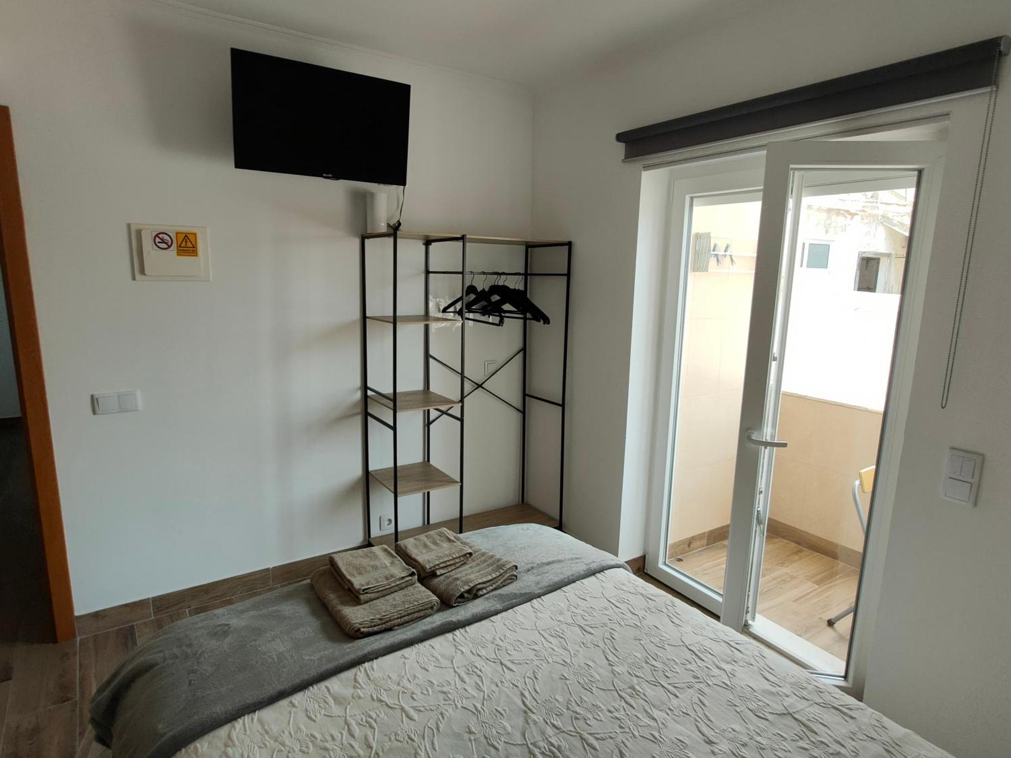 Casa Da Avo - City Center - Private Bedrooms Lagos Oda fotoğraf