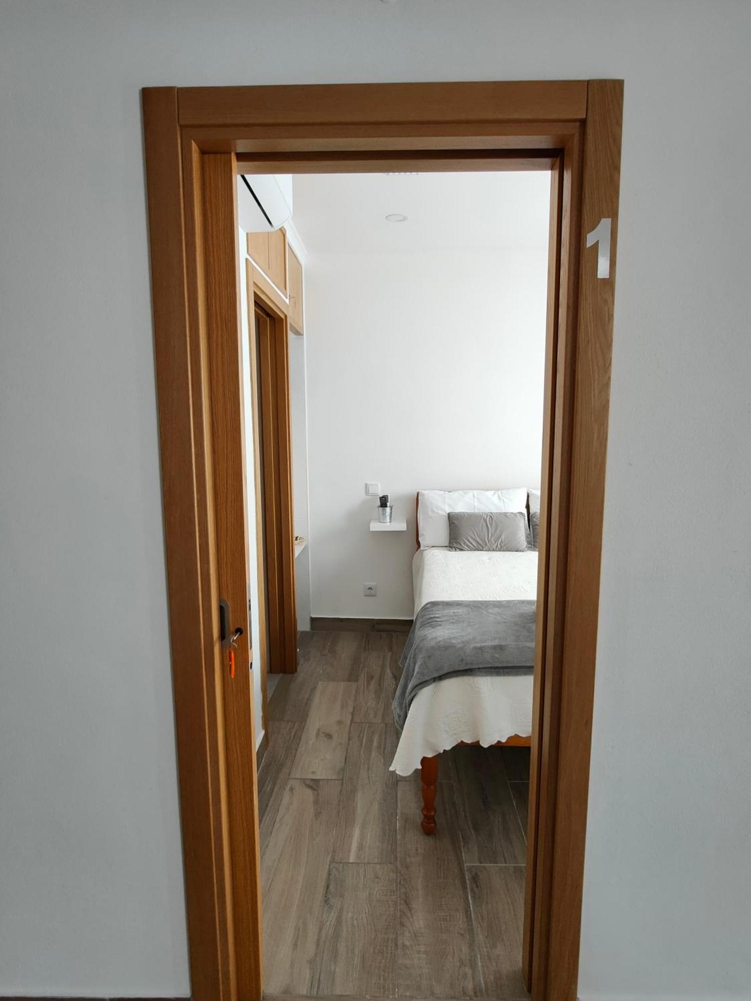 Casa Da Avo - City Center - Private Bedrooms Lagos Oda fotoğraf